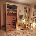 Chambre Au Calme, Tres Cozy